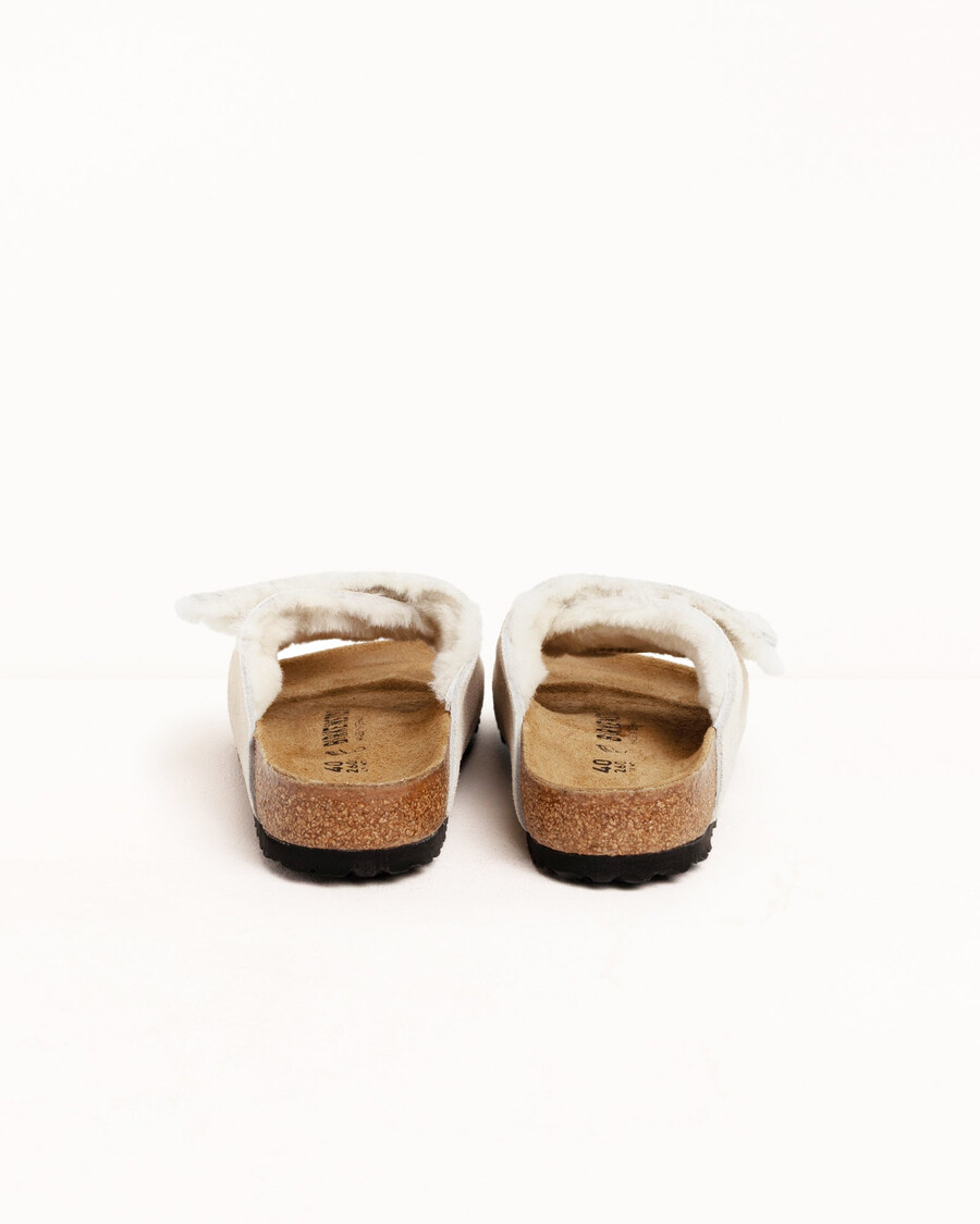 nazouváky stüssy birkenstock solana z ovčí kůže